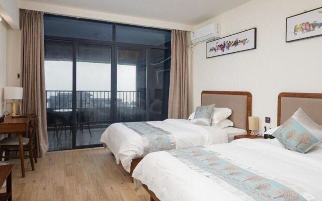 Poltton International Apartment Jinding