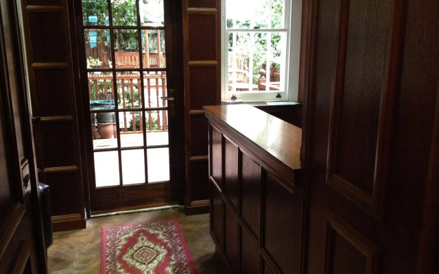 Regency House