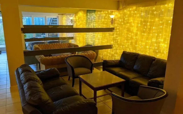 Mayfair Hotel