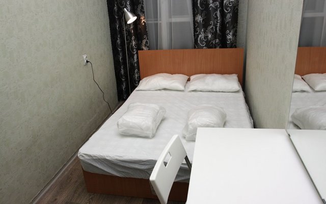 Nevskij 13 Mini Hotel