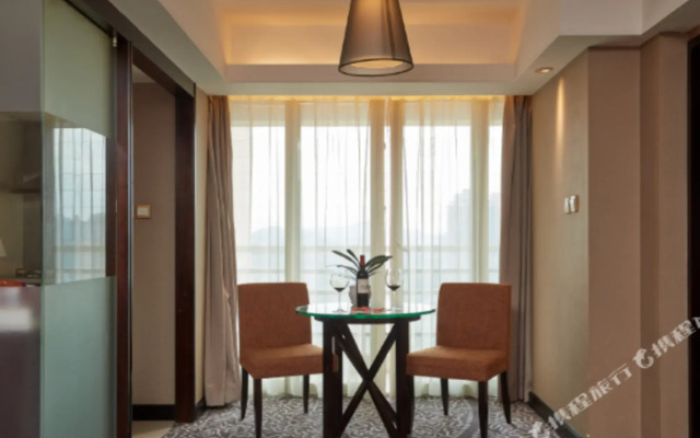 Times Superior Business Apartment (Shenzhen Danfeng Bailu)