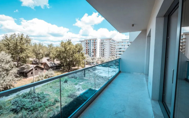Wave 4 Residence