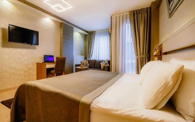 Kavalali Suites
