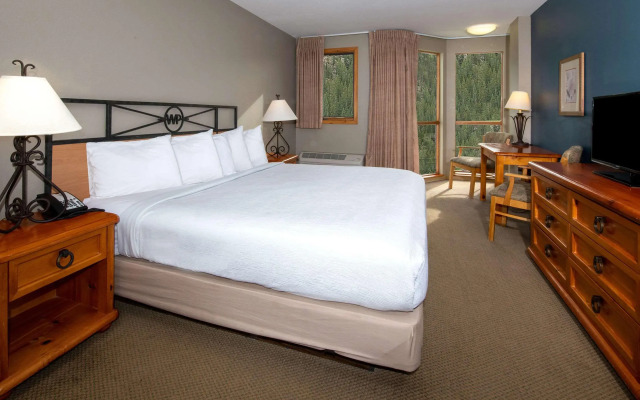 Winter Park Mountain Lodge