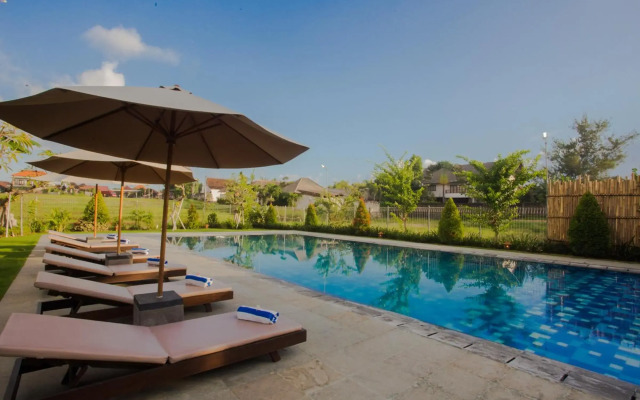 RedDoorz @ Nelayan Canggu