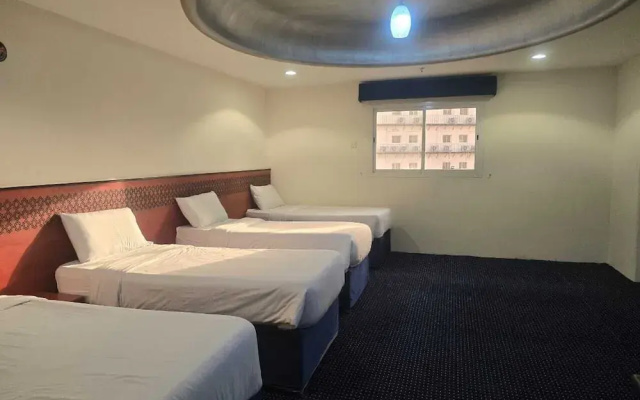 Al Farabi Hotel