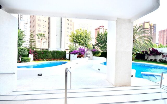 Apartment with One Bedroom in Benidorm, with Wonderful Sea View, Pool Access And Terrace - 700 M From the Beach