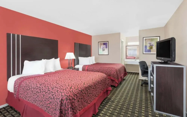 Executive Inn & Suites