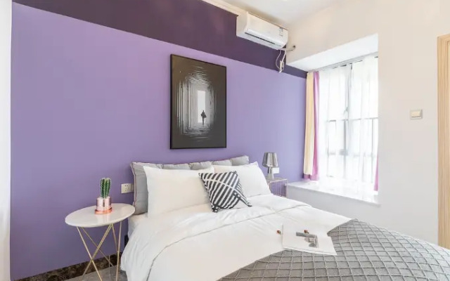 Locals Boutique Apartment Huafa Plaza 24