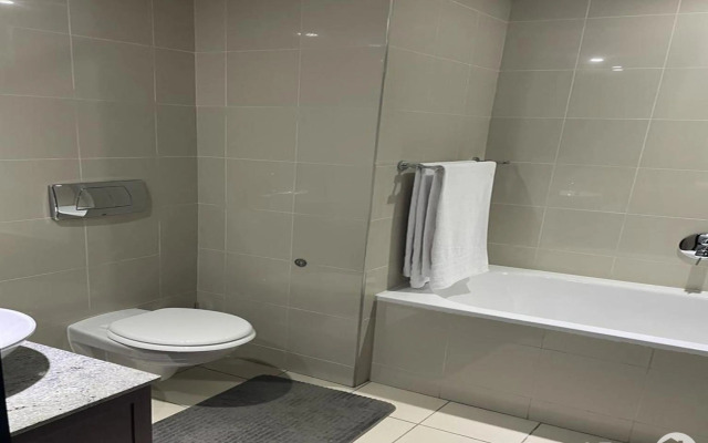 Luxury Apartment - Michelangelo Towers