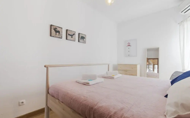 Cozy Apartment In Estefania