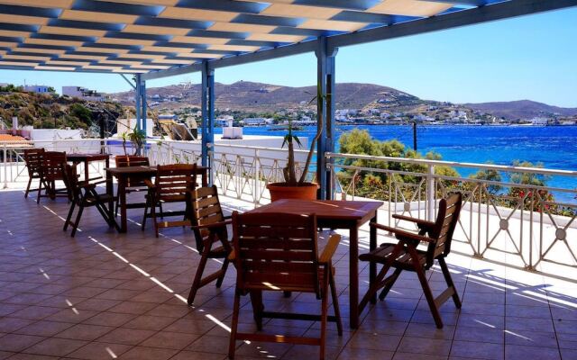 Cyclades Hotel