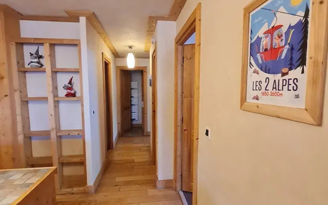 Mountain View Apartment