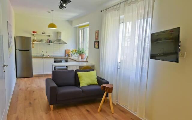 ✦ The Muse Apartment II