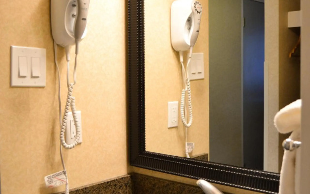 Amenida Residences Calgary