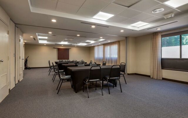 MainStay Suites Horsham - Philadelphia