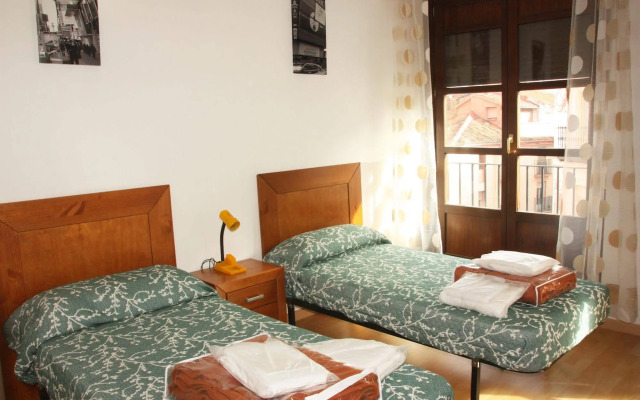 Apartamentos Dos Torres - Pilar Suites