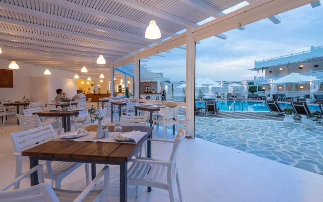 Aloe Hotel