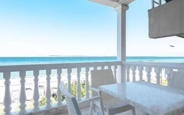 Blue Flag Studios Nilie Hospitality