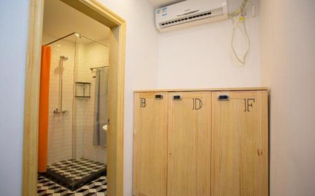 Dengba Hostel Shanghai Branch