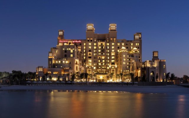 Sheraton Sharjah Beach Resort & Spa