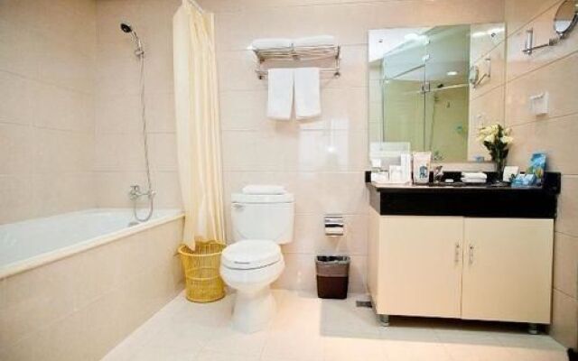 Wuhan Newport International Hotel