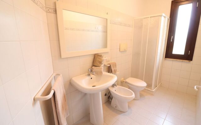 House Holidays Yasmine To Otranto 6 Places