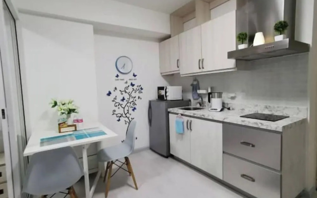 Azure Urban Resort Residences by MicasaAzure77