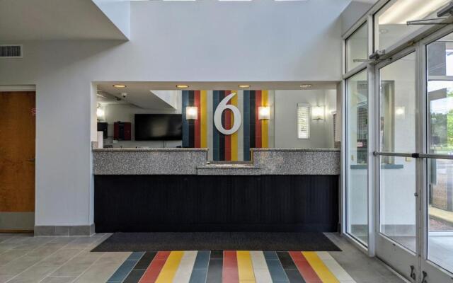 Studio 6 Pensacola, FL - West I-10