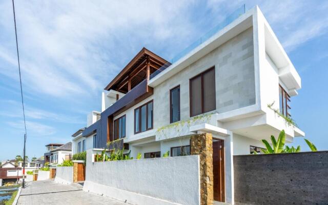 Om Cemagi Beach Villa