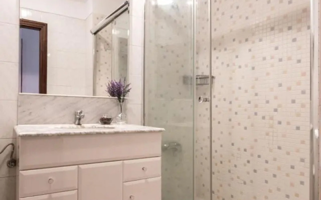 Santa Cruz Harbor Views: seaside prime location