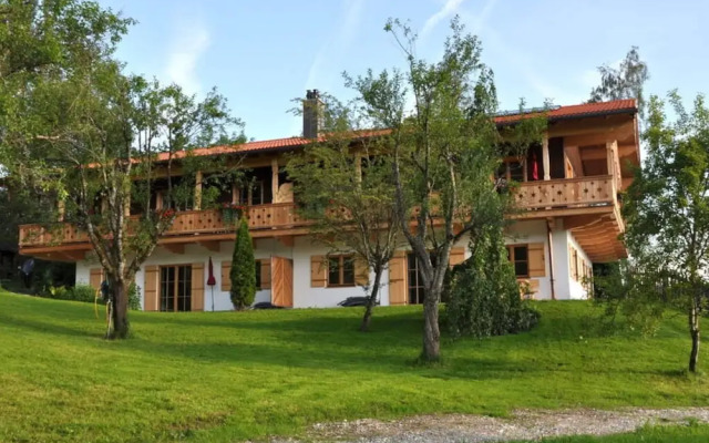 Suite Linde Modern Retreat