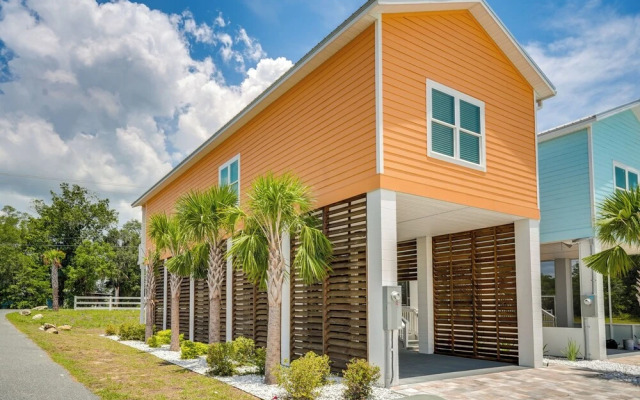 ~ 2 Mi to Boat Ramp: Steinhatchee River Cottage