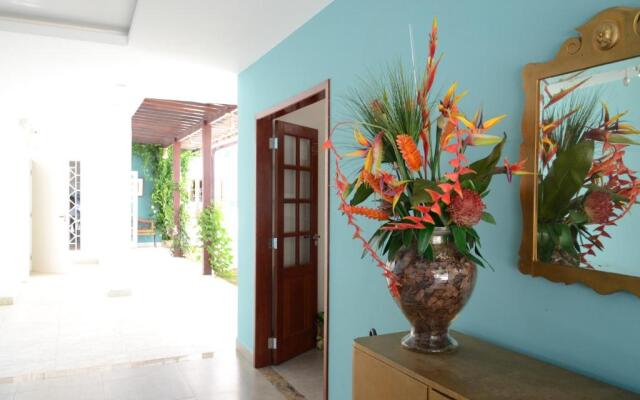 Vila Hibisco Pousada e Apart