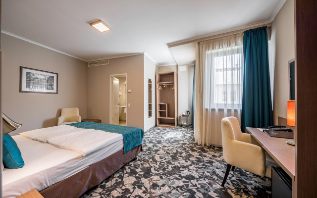 Erzsebet Kiralyne Hotel