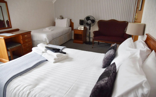 Crystal Hotel