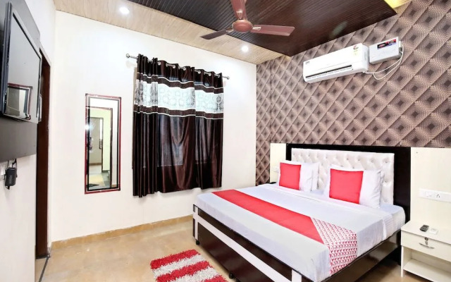 The Sitara Hotel By OYO Rooms