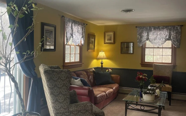 Back Inn Time Bed & Breakfast