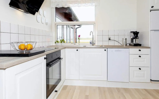 6 Person Holiday Home in Skals