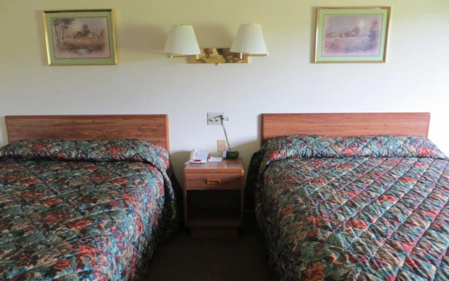 AmeriVu Inn and Suites