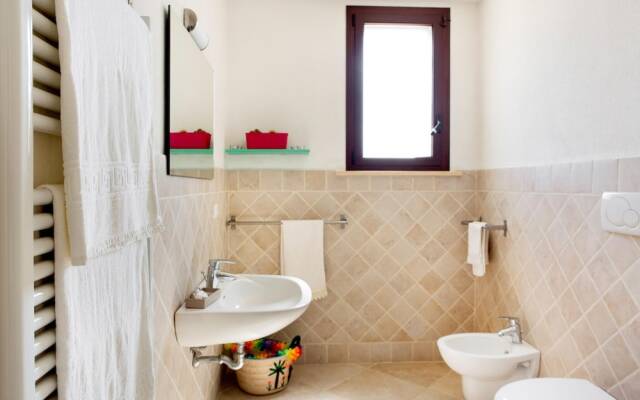 Sunny House Bilo with Pool