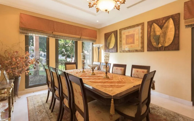 The Palm Jumeirah Villas - Frond A
