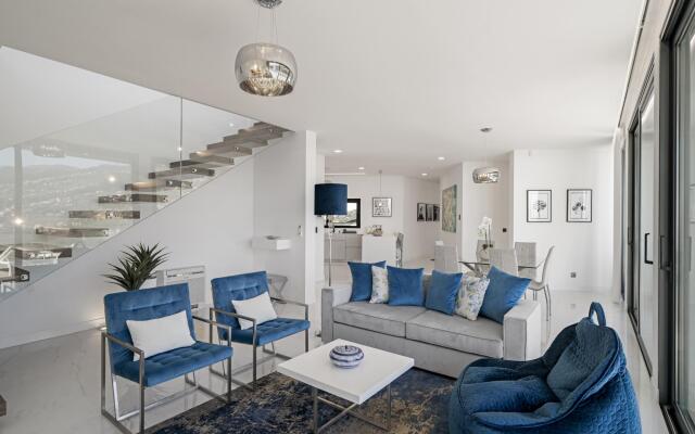 Seacrest (Madeira Villas)