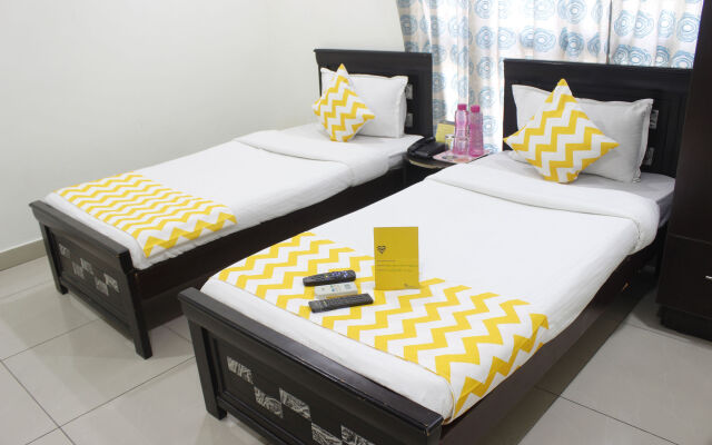 FabHotel Siri Inn Madhapur