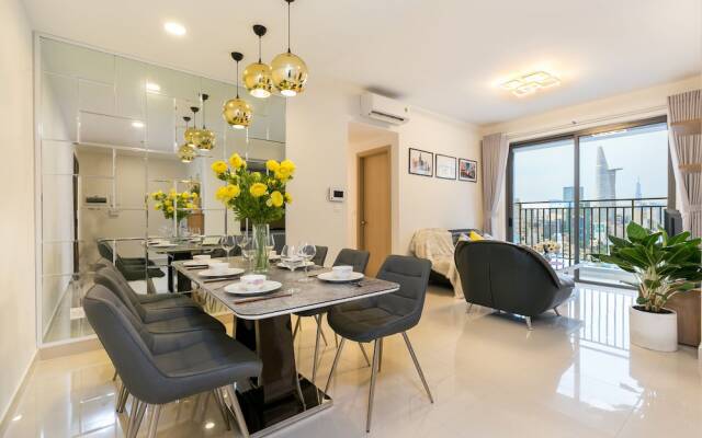 Rivergate Apartment By MM Home