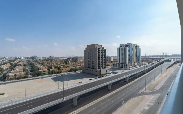 Cozy Studio Budget Friendly