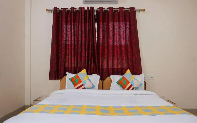 "Oyo Home 19648 Spacious Stay Near Wax Musuem"