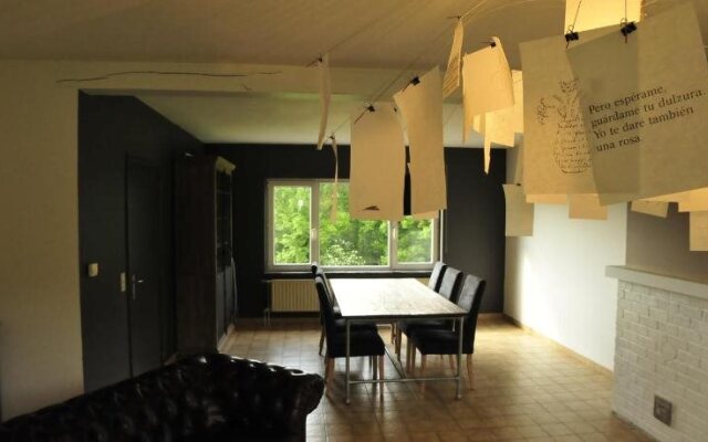 La Maison Des Artistes