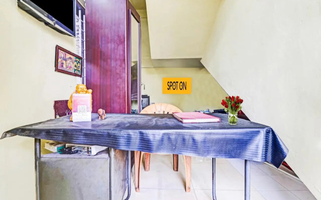 Spot On 93073 Faizalia Tourist Home