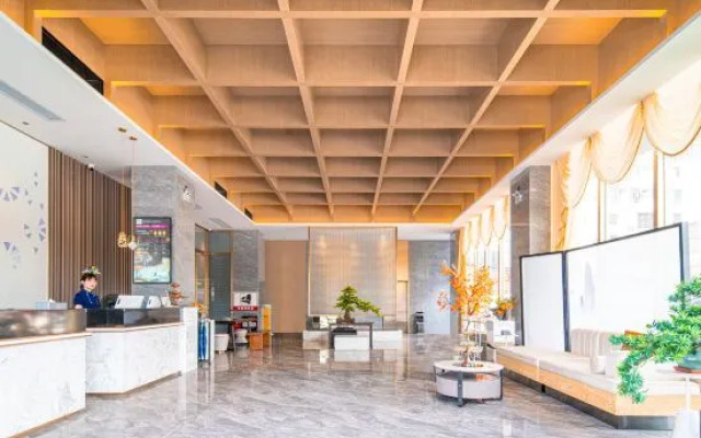 OUSILANDE International Hotel